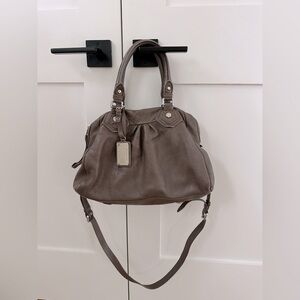 Authentic Marc by Marc Jacobs Classic Q Groove bag
